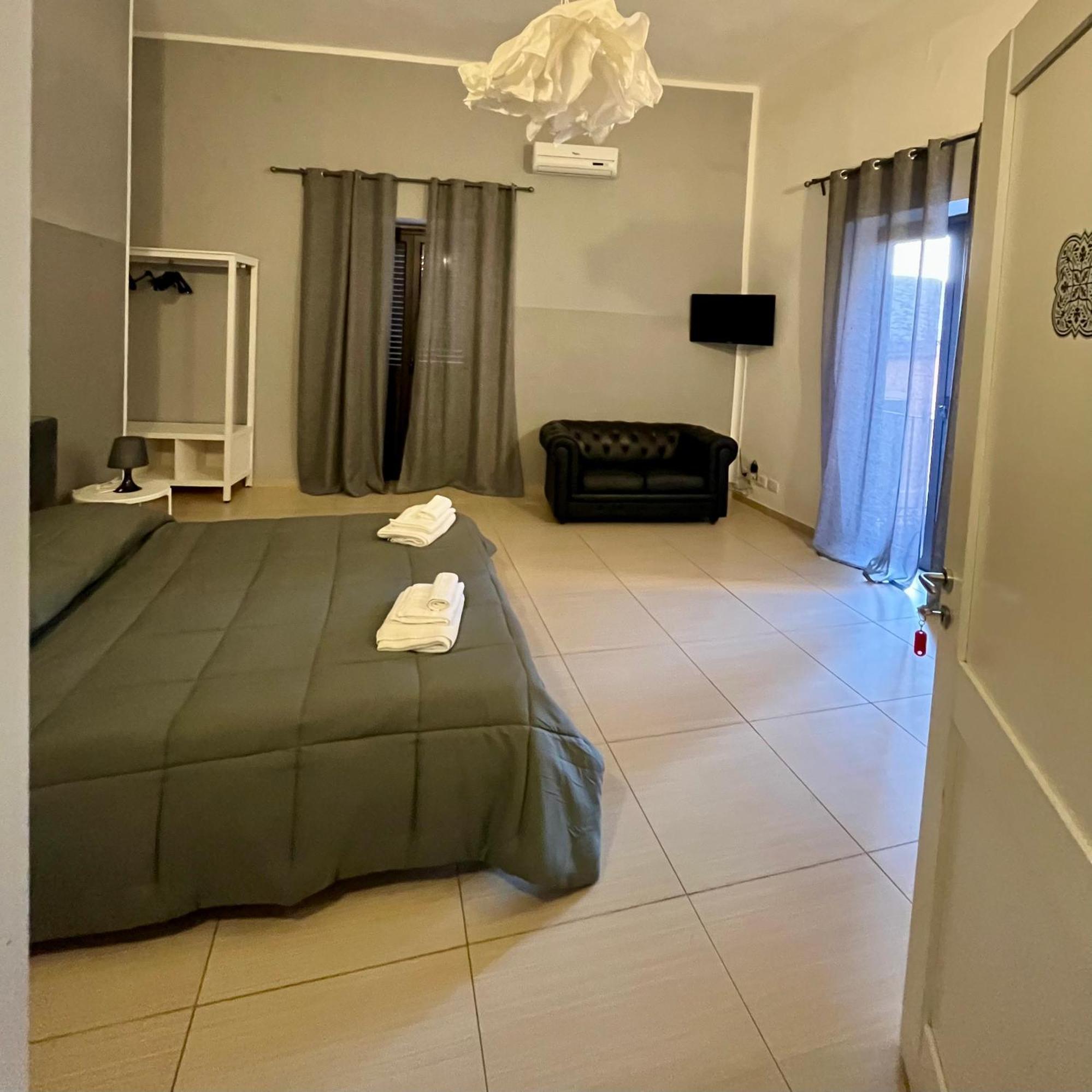 Persefone Luxury Suite Αγκριτζέντο Εξωτερικό φωτογραφία